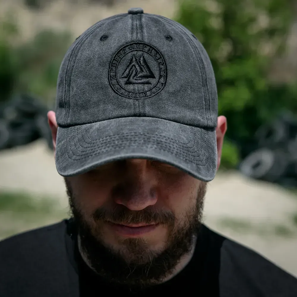 Кепка Maverick Valknut Black Wash